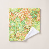 Abstract acerblad op krasbodem, op beige bad handdoek (Wasdoekje)