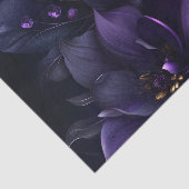 Abstract afbeelding van paarse en zwarte bloemen tissuepapier (Detail)