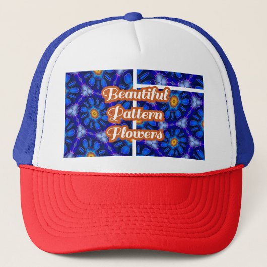 Abstract blauw bloemenpatroon trucker pet (Voorkant)