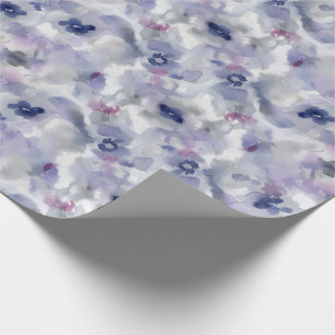 Abstract bloemmotief in waterverf lavendelblauw cadeaupapier