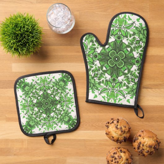 Abstract bloemmotief in zwart groen op wit ovenwant & pannenlap set (Top down)