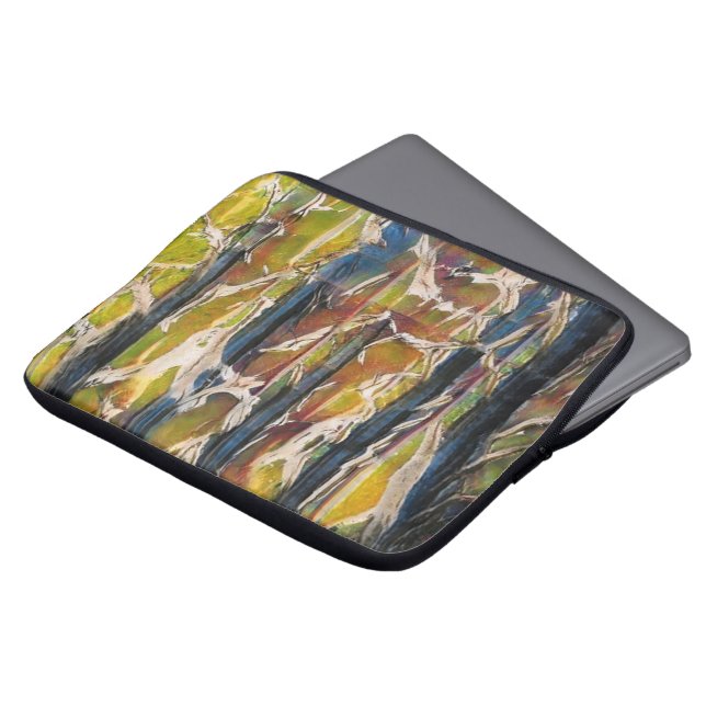 Abstract bos door de bomen laptop sleeve (Voorkant top)