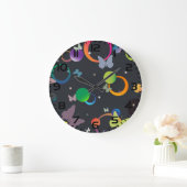 Abstract Butterflies and Geometric Circles Pattern Grote Klok (Huis)