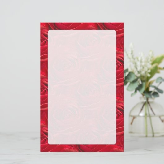 Abstract centrum van het rode rozenpatroon briefpapier (Staand voorkant)