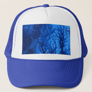 Abstract cool diep oceaanblauw getextureerd ontwer trucker pet