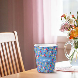 Abstract driehoekspatroon, blauw latte mok