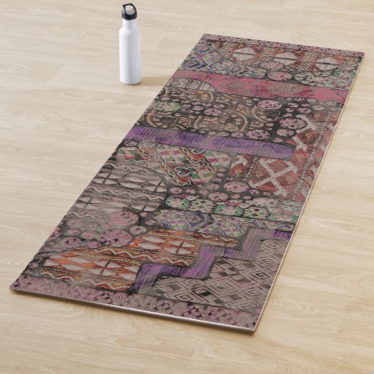 Abstract ethnooppatroon - Folklore Art 1+2 Yogamat (In situ)