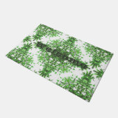 Abstract Floral Pattern In Black & Green On White Deurmat (Schuin)