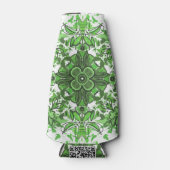 Abstract Floral Pattern In Black Green On White Flesjeskoeler (Voorkant)