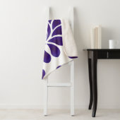 Abstract flower decorative ornament background dam sherpa deken (In situ)