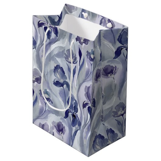 Abstract Flowers Pattern Indigo Purple Iris Medium Cadeauzakje (Voorkant Gekanteld)