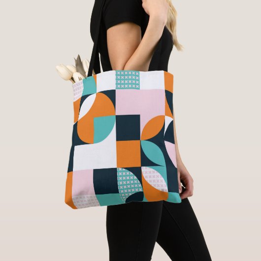 Abstract geometrisch: kleurrijk 3D-effect. Tote Bag (Dichtbij)