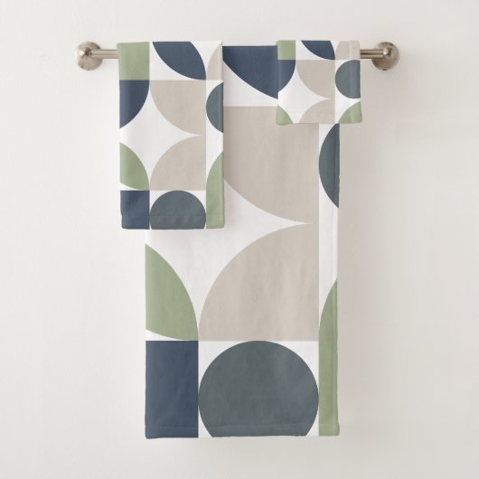 Abstract geometrisch patroon grijs groen mid centu bad handdoek (Insitu)