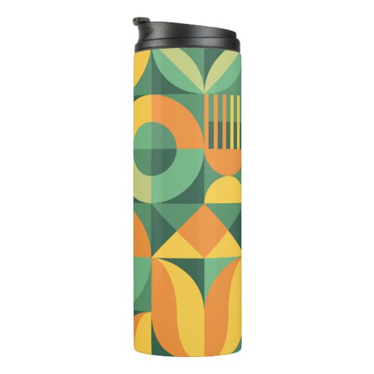 Abstract geometrisch patroon in Scandinavië Thermosbeker (Geroteerd rechts)