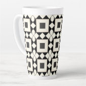 Abstract geometrisch patroon met retro tonen latte mok (Linkerhoek)