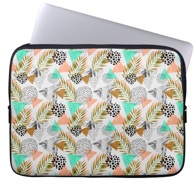 Abstract geotropisch bladpatroon laptop sleeve (Voorkant)