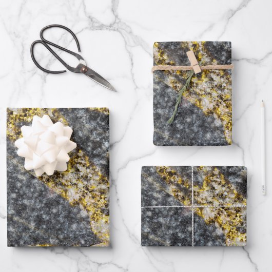 Abstract gold sparkles rocky texture inpakpapier vel (Voorkant)