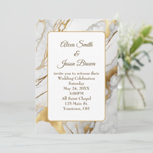 Abstract Goud en Wit Marmeren Bruiloft Uitnodigen Kaart (Staand voorkant)