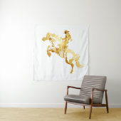 Abstract Gouden Paard en Ruiter Wandkleed (In situ)