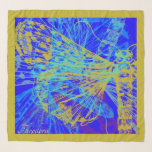Abstract goudvlinder blauw deeg sjaal<br><div class="desc">De Chic Golden Butterfly Scarf Het is een grafische metafoor gemaakt voor jou,  een mooie vrouw. U kunt de tekst personaliseren met de voornaam van uw aangepaste tekst of een zin die u inspireert.</div>