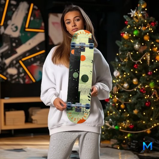 Abstract groen Sinaasappel met minimalistische geo Persoonlijk Skateboard