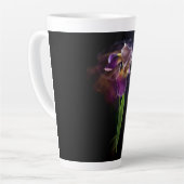 Abstract Iris Flower – Elegant Floral Art Latte Mok (Linkerhoek)
