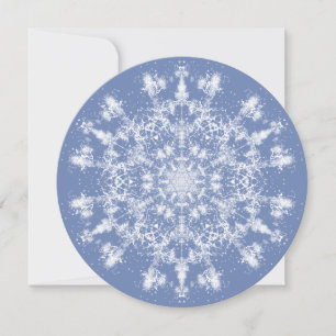 Abstract Kantig Fractal Sneeuwvlok op Blauwe Achte Feestdagenkaart