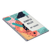 Abstract kleurrijk funky 80's Memphis stijlpatroon Notitieboek (Rechterzijde)