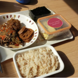 Abstract kleurrijk rood oranje roze label