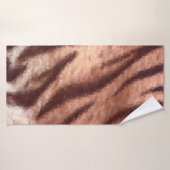 Abstract laagpoly-tijgerbonpatroon. Natuur Badhanddoek (Badhanddoek)