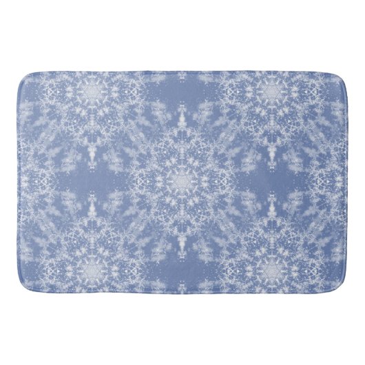 Abstract Lacy Fractal Snowflake Pattern op Blue Badmat (Voorkant)