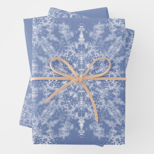 Abstract Lacy Fractal Snowflake Pattern op Blue Inpakpapier Vel (In situ)