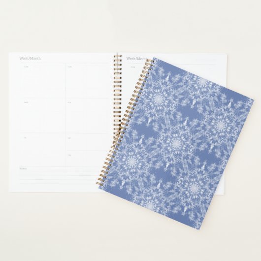 Abstract Lacy Fractal Snowflake Pattern op Blue Planner (Display)