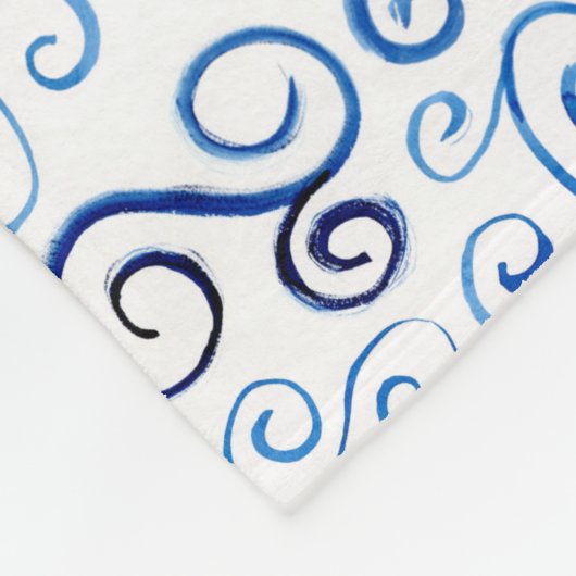 Abstract licht tot donkerblauw curvepatroon fleece deken (Hoek)