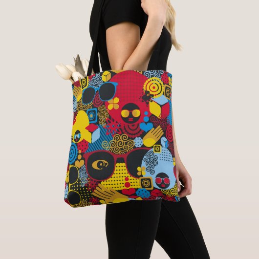 Abstract naadloos patroon met zwarte vrouw. tote bag (Dichtbij)