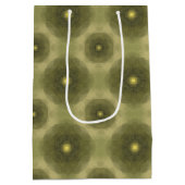 Abstract Olijfgroen Bloem Naadloos Patroon Medium Cadeauzakje (Achterkant)