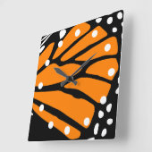 Abstract ontwerp van monarchvlinder vierkante klok (Hoek)