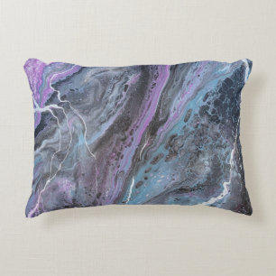 Abstract paarse en turquoise stroom accent kussen