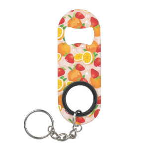 Abstract patroon met aardbei mini flessenopener