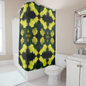 Abstract patroon met gele geraniumbloemen douchegordijn (In situ)