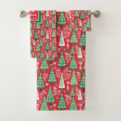 Abstract red and green Christmas preppy towel wrap Bad Handdoek (Insitu)