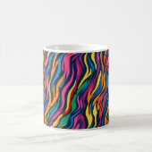 Abstract regenboog zebrapatroon koffiemok (Center)