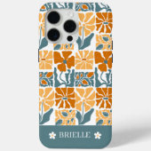 Abstract Retro Floral iPhone Case with Custom Name (Achterkant)