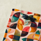 Abstract Retro Popular Squares Collectie Strandlaken (In situ)