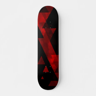 Abstract Rood Driehoekpatroon op Zwart Design Persoonlijk Skateboard