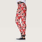 Abstract rood wit zwart schilderplaatjespatroon leggings (Links)