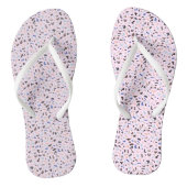Abstract Terazzo mozaïekpatroon op roze achtergron Teenslippers (Voetbed)