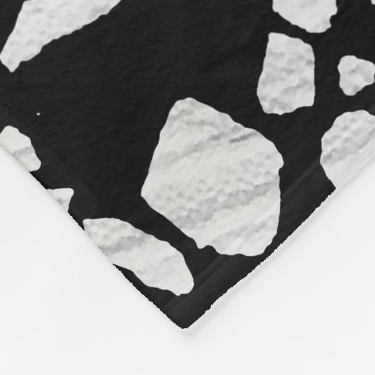 Abstract Terrazzo Mosaic Black en White Pattern Fleece Deken (Hoek)
