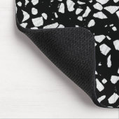 Abstract Terrazzo Mosaic Black en White Pattern Muismat (Hoek)