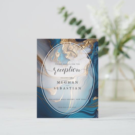 Abstract vloeibaar goud op blauw marmer informatiekaartje (Staand voorkant)